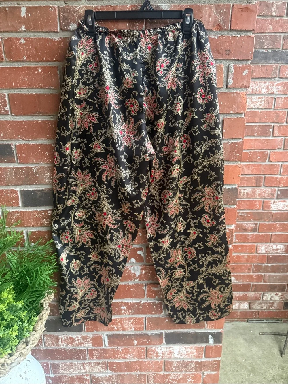 Silky Patterned Wide Leg Elastic Waste Pants